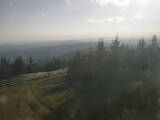 18 : 52