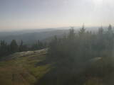 18 : 44