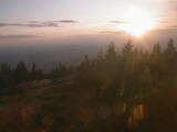 18 : 56