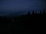 06 : 00