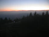 19 : 44