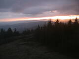 18 : 48
