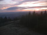 19 : 08