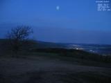 04 : 48