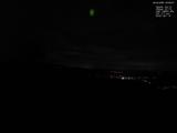 03 : 08