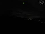 04 : 00
