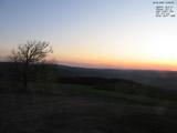 19 : 56