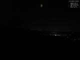 01 : 00