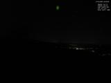 02 : 00