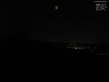 02 : 32