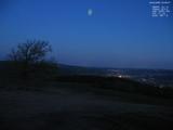 04 : 32