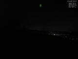 02 : 00