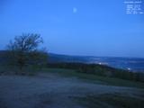 04 : 40