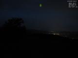 03 : 36