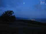 03 : 56