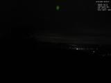 02 : 00