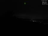 03 : 00