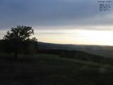 19 : 48