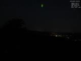 03 : 00