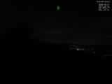 02 : 00