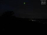 03 : 04