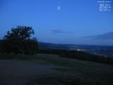 03 : 40