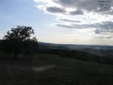 17 : 48