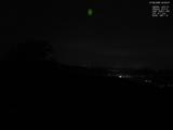 02 : 00