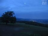 03 : 52