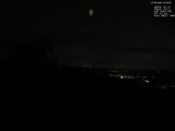 23 : 00
