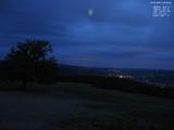 03 : 48
