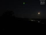 22 : 56