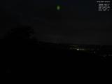 03 : 04