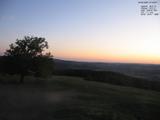 21 : 04