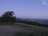 04 : 00