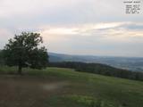 19 : 56