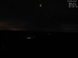 02 : 00