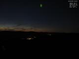 21 : 08