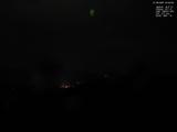 03 : 00