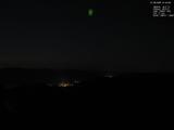 21 : 04