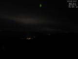 03 : 00
