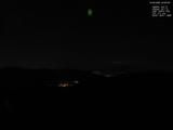 02 : 00