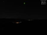 03 : 00