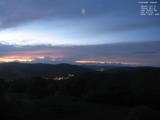 19 : 52