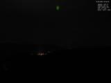 03 : 04