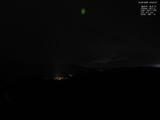 03 : 40