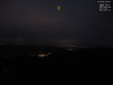 06 : 00