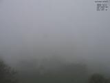 09 : 00