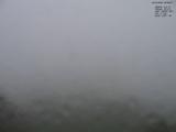 09 : 36