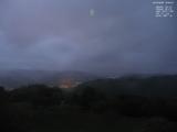 18 : 56
